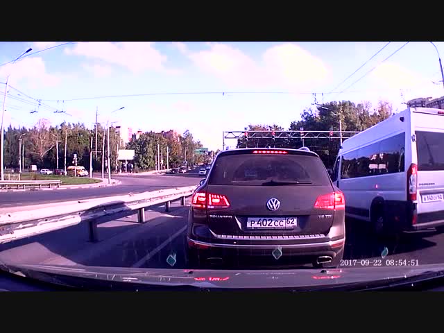 Чёрный против белого