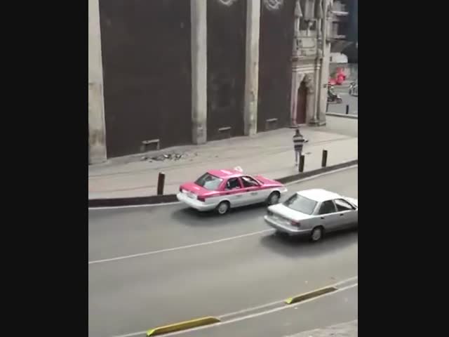 Каждый выживает как может