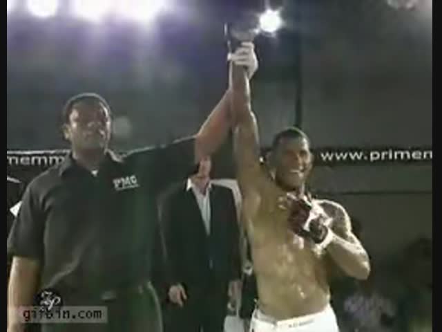 Не удержался