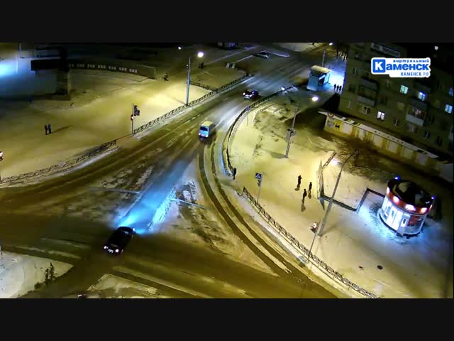 Водитель забыл, что за ним наблюдают