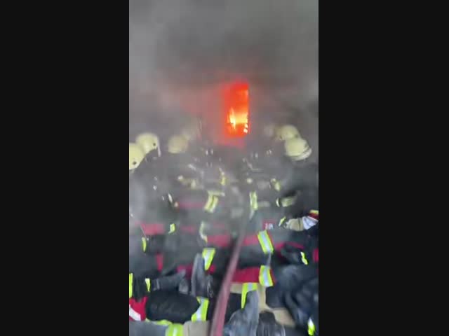 Тренировка пожарных в Германии