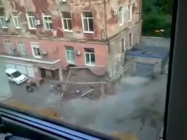 Вот что происходит с домом, в котором снесли несущую стену при перепланировке