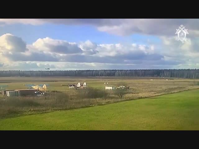 Момент крушения самолёта Аэропракт А-22 в Подмосковье