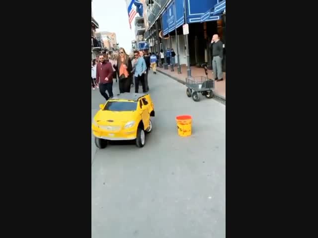 Нобелевскую премию ему!