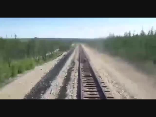 Маму жалко, пыталась защищатся