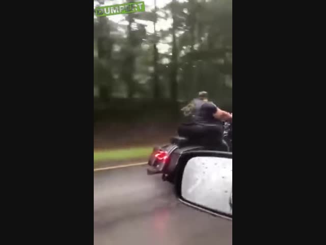 Со встроенными подушками безопасности