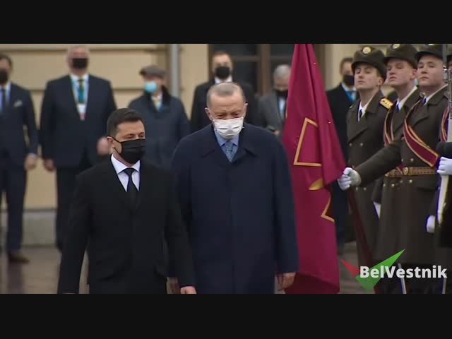 Эрдоган прилетел в Киев на встречу с Зеленским