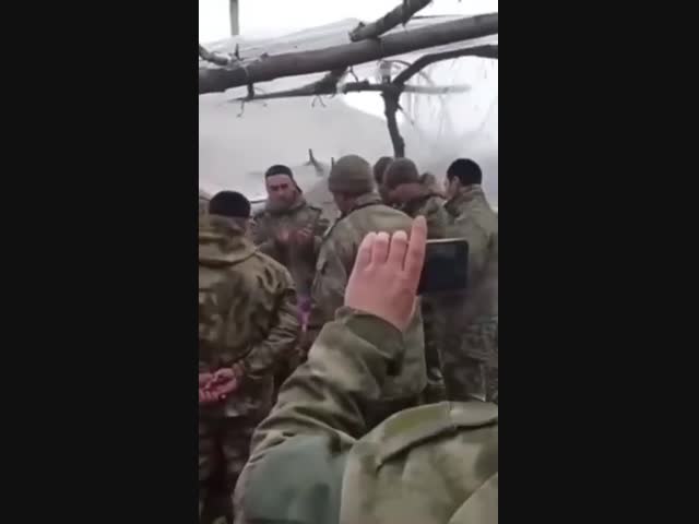 Чеченцы поднимают свой боевой дух на Донбассе (наши дни)