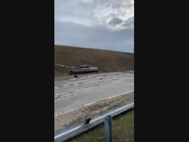 Брошенный T-64