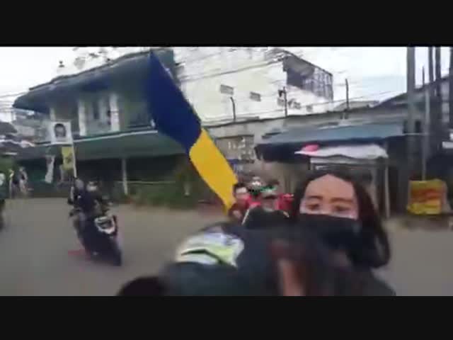 На улицах Индонезии