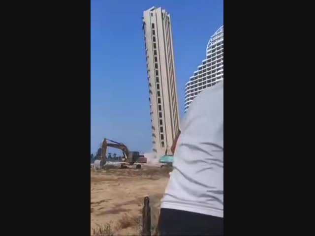 Снос высоток. Подборка