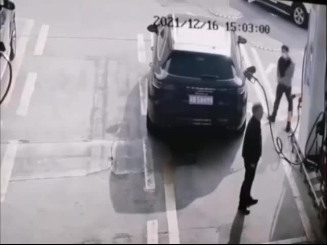 Месть на заправке 