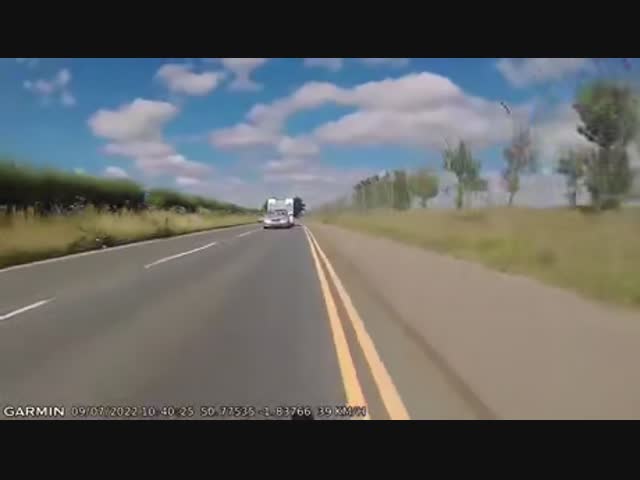 Почему никто не любит велосипедистов?