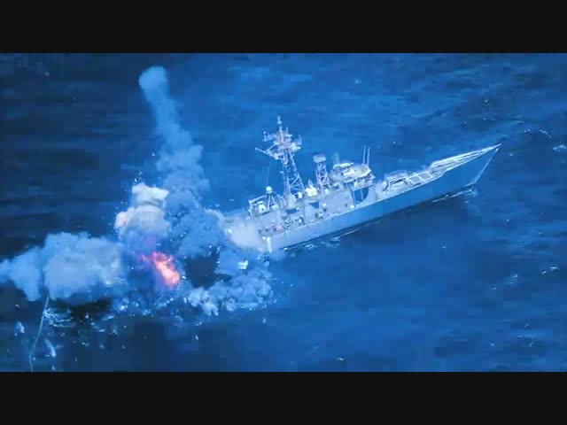 Непотопляемый фрегат USS Rodney M. Davis