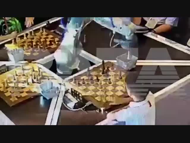 Опасный робот