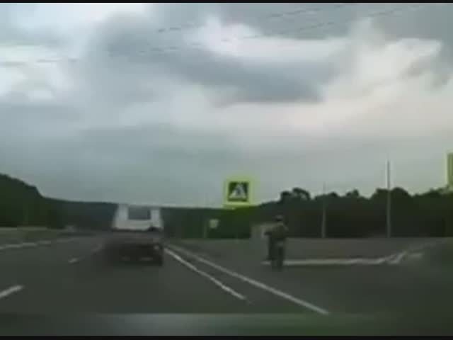 Мотоциклист на Камчатке врезался в дорожный знак