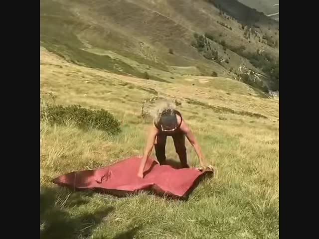 Не удалось полежать...