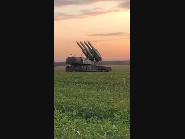 Работа зенитного ракетного комплекса Бук М-1 на Украине