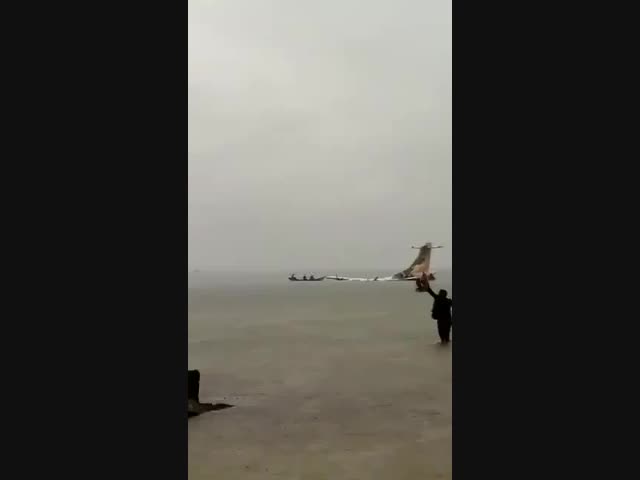 Приводнение самолёта