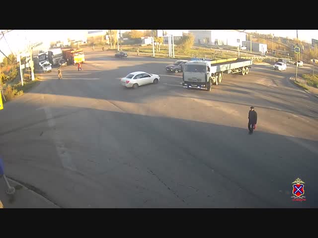 Грузовик сбил пешехода