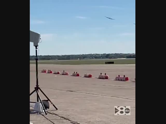 Авиакатастрофа на авиашоу в Техасе. Новый ракурс
