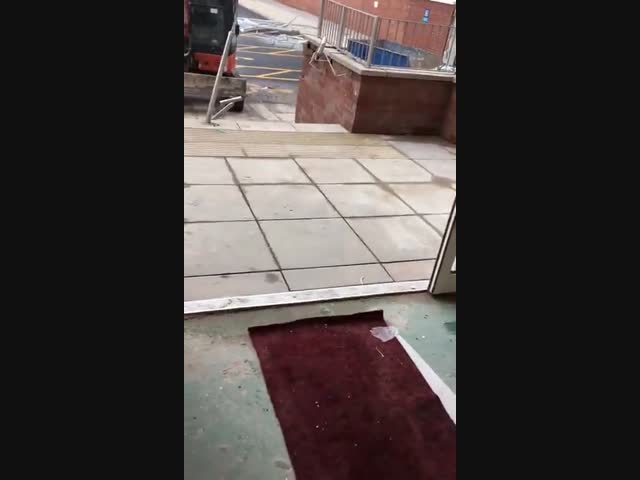 Работодатель задержал выплату на сумму 600 фунтов стерлингов