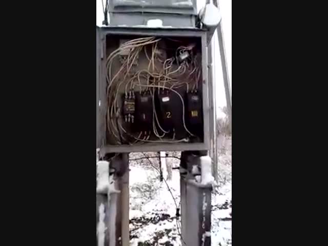 Героическая работа электриков