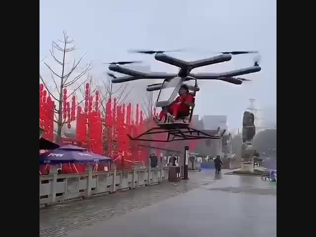 Пилотируемый квадрокоптер