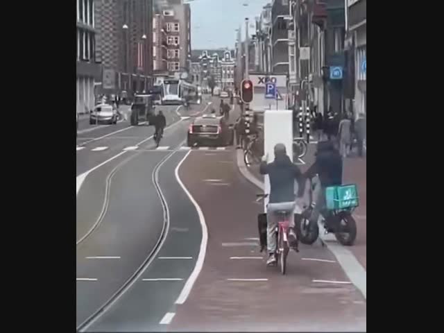 Типичная авария в Нидерландах