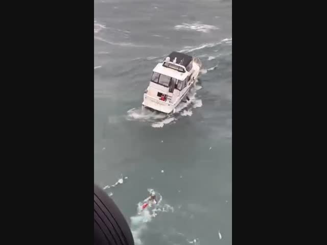 Океан против яхты 