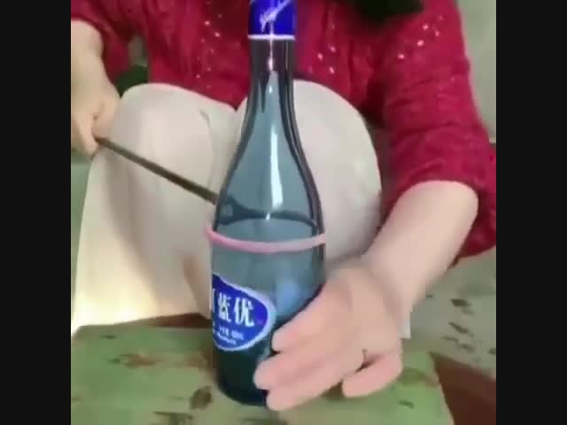 Бокалы из бутылок