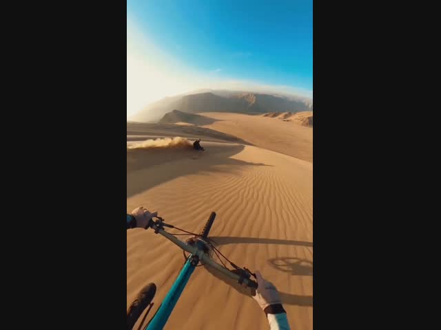 Крутые гонки в пустыне