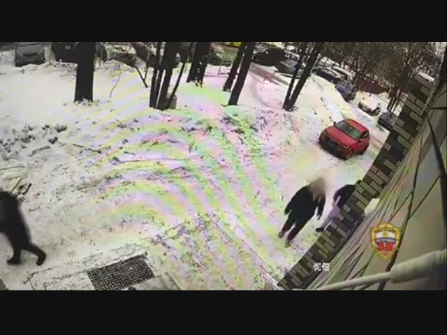 Чем-то сильно парня обидели…