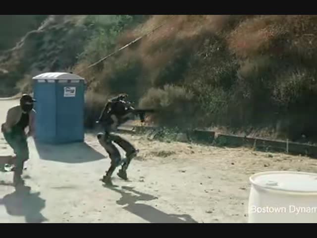 Тренировка робота-полицейского