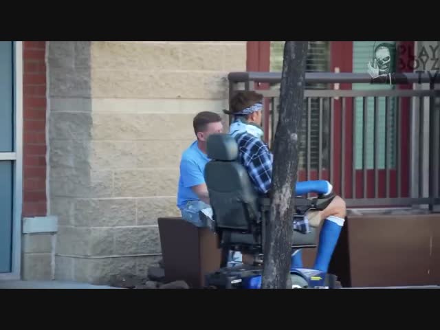 ПОБИТЫЙ БАНДОС НАРЫВАЕТСЯ НА ДРАКУ (ПРАНК)