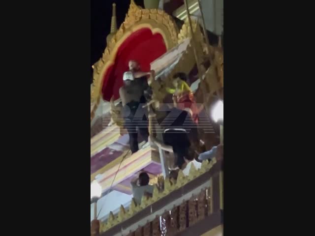 Шоу в Таиланде 