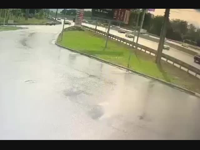 Момент аварии на Минском шоссе