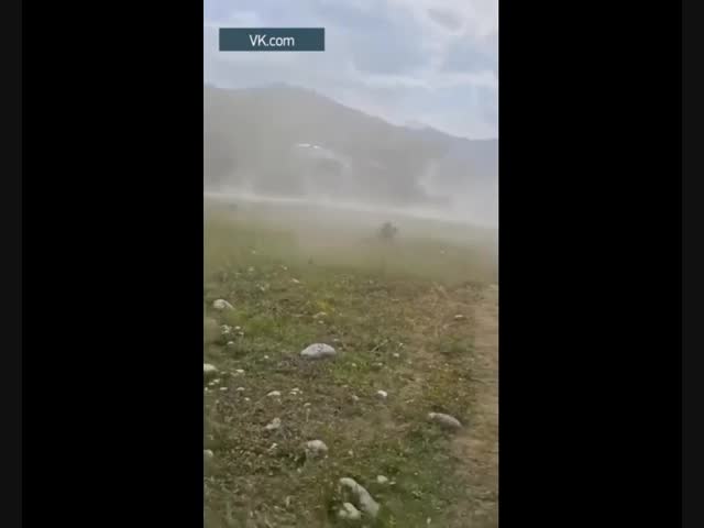 На Алтае рухнул вертолет