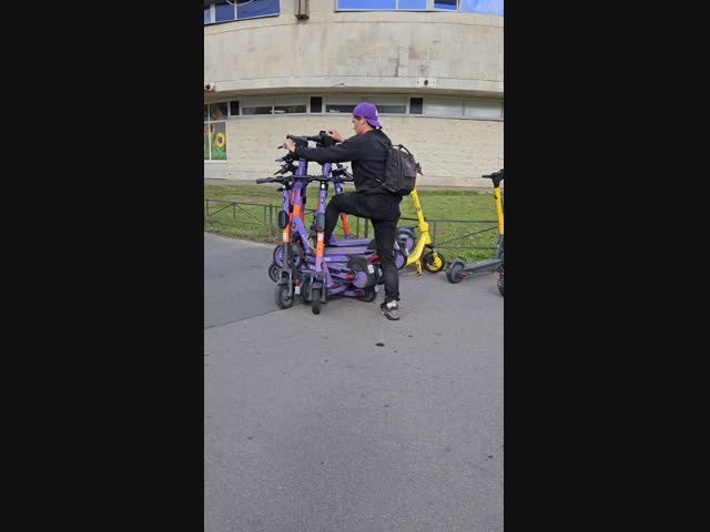 Скромный герой из Петербурга