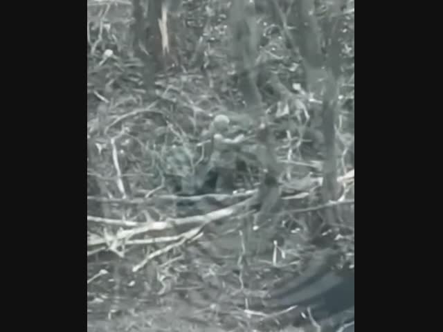 Выстрелил из гранатомета не той стороной