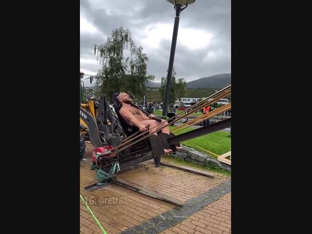 Приспособление для тех, кому тяжело заходить в холодную воду