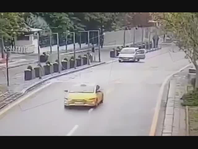 Теракт у здания МВД Турции в Анкаре