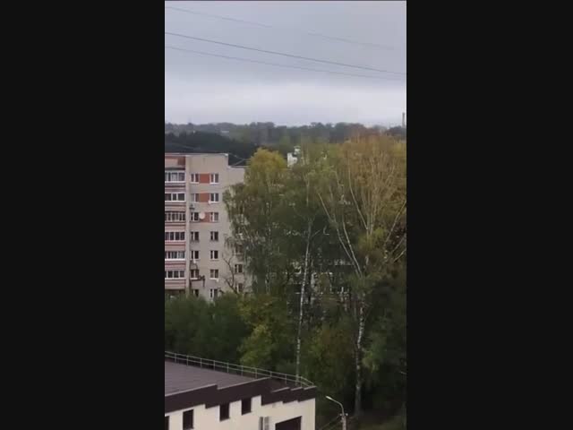 Момент падения БПЛА в Смоленске