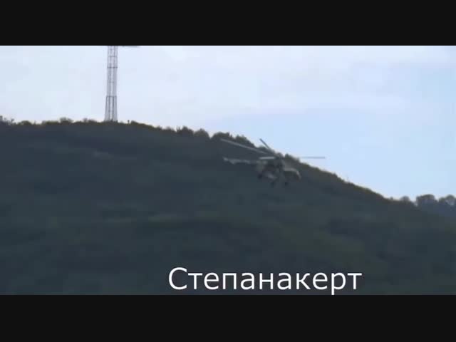 Азербайджанцы снесли крест в Степанакерте