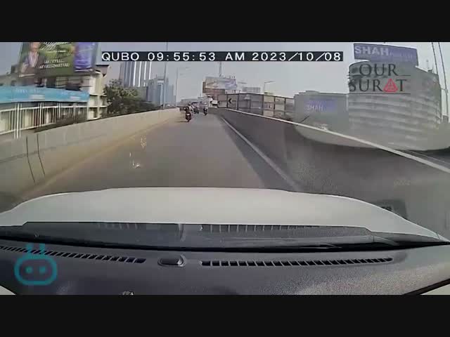 Обманул смерть и погнался за своим мотоциклом