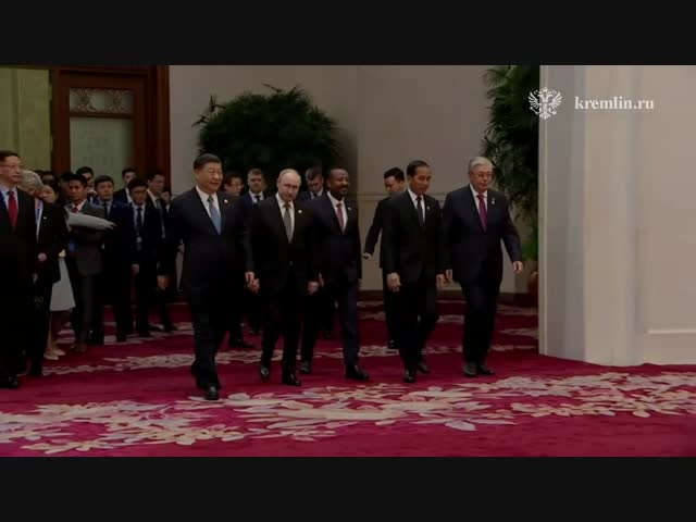 В Пекине стартовал форум «Один пояс — один путь»  