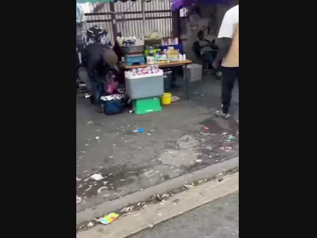 На улицах Парижа