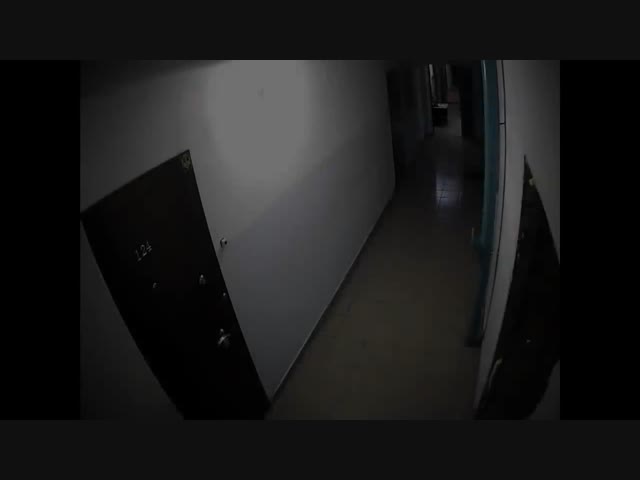 - А что такого? Мы так всегда выходим