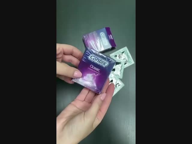 Панин, Галкин и Макаревич появились на упаковках презервативов