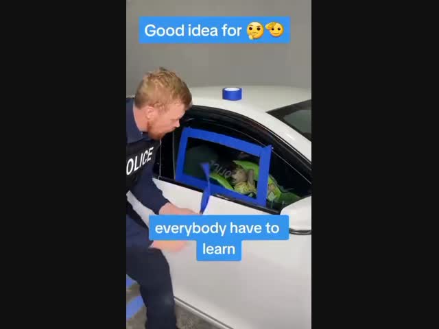 Как опустить стекло в закрытой машине с помощью клейкой ленты?